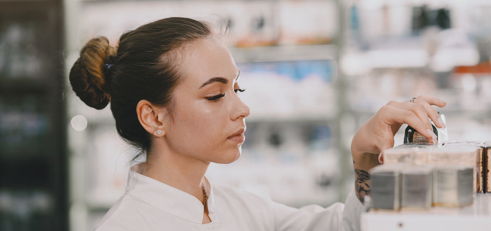 equipo, historia y descripcion de Farmacia Inmaculada Rita P&eacute;rez en Huelva